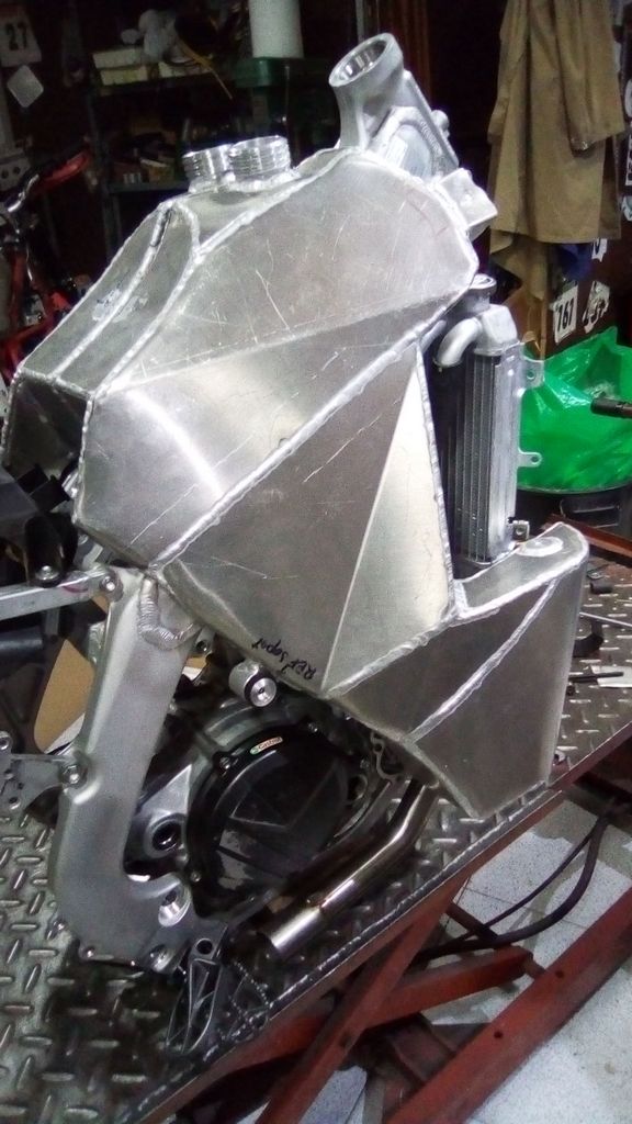 Honda 450 Rally 2019 serbatoi alluminio 01